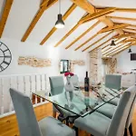 Vila Stone Paula By Istrabook *